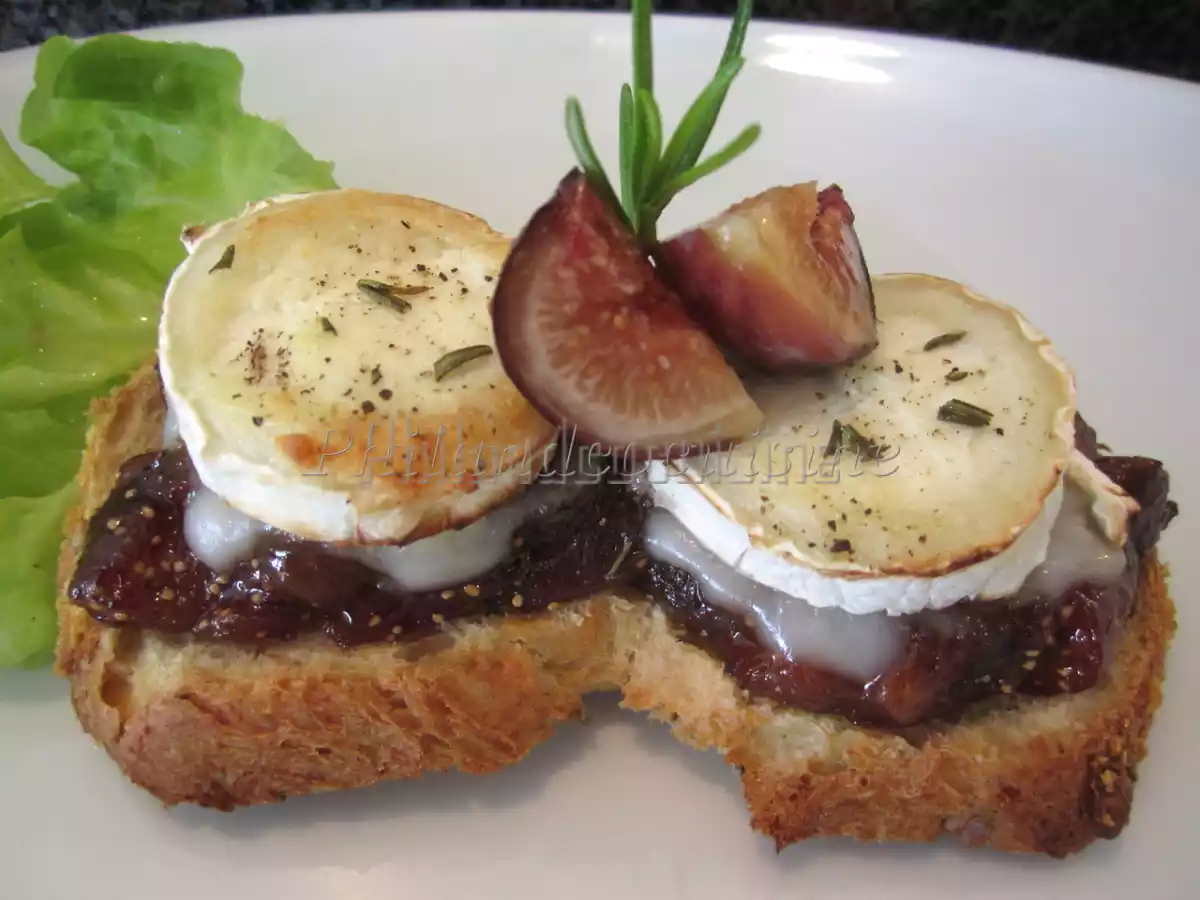 Tartine au chèvre et au confit de figues - photo 3