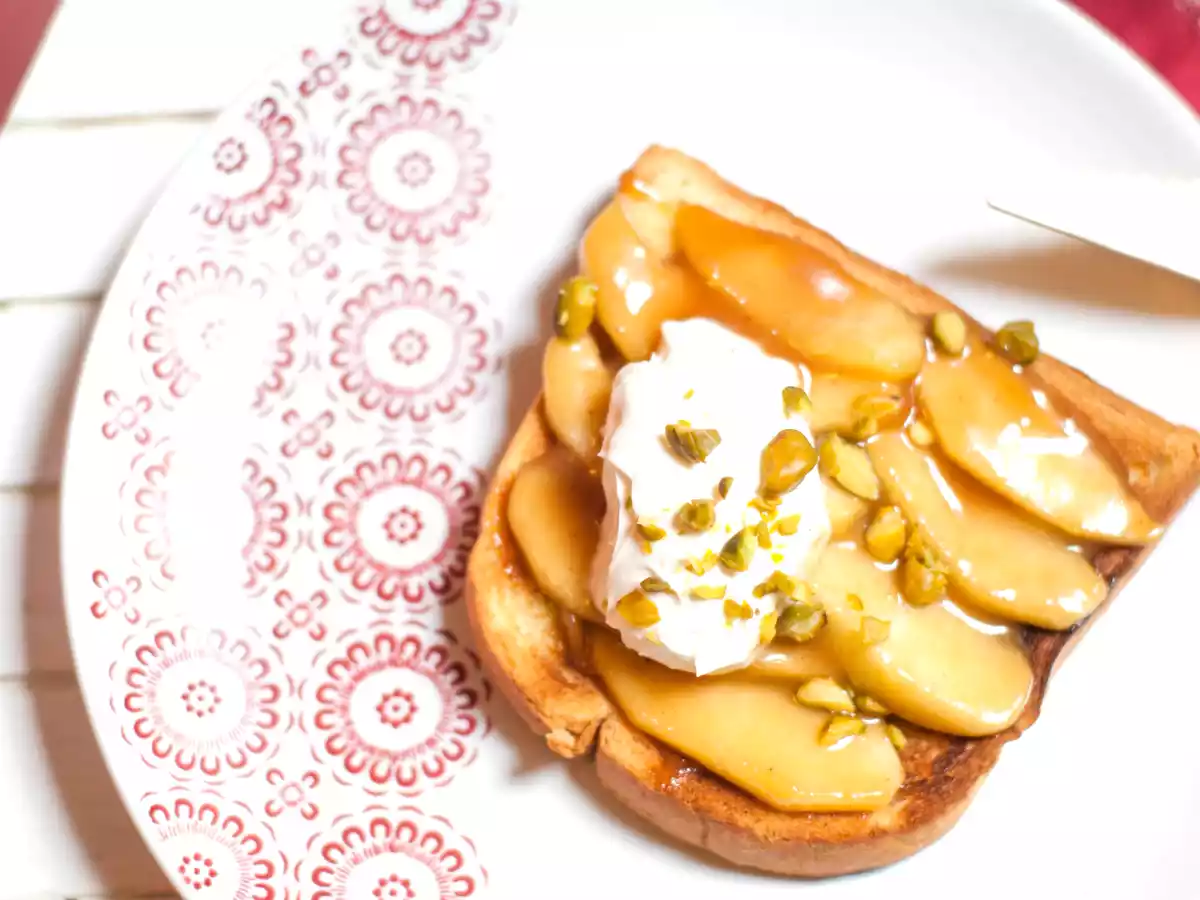 Tartine pommes caramel