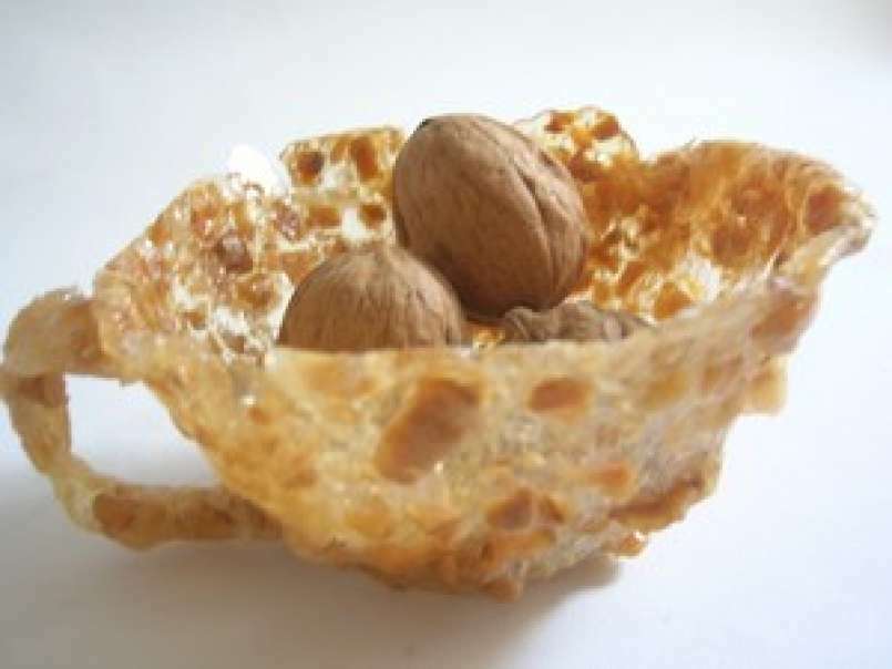Tasse en nougatine de noix ou l'éloge de la noix, photo 1