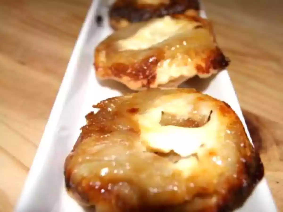 Tatin d'échalotes au saint marcellin