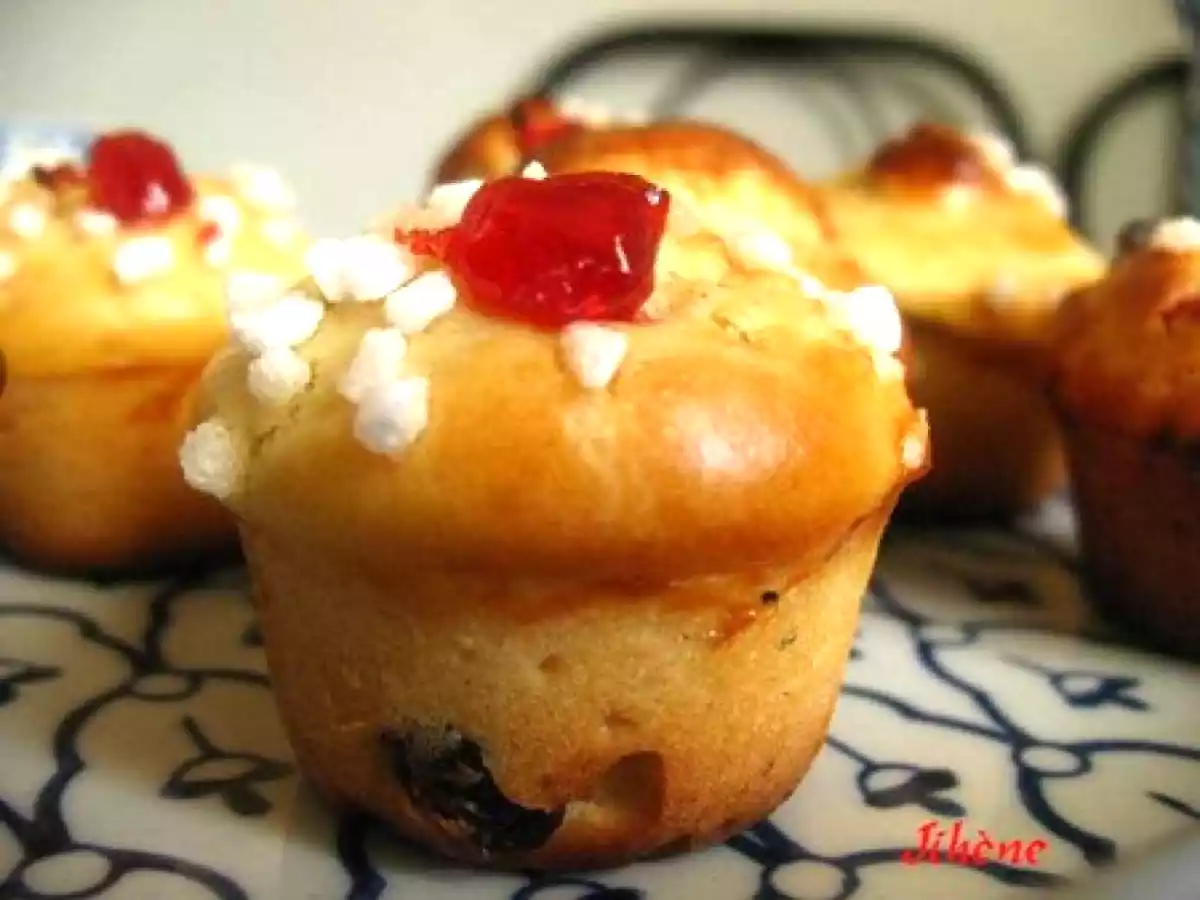 TEA TIME AVEC P'TITES BRIOCHES AUX CERISES CONFITES ET RAISINS SECS - photo 5