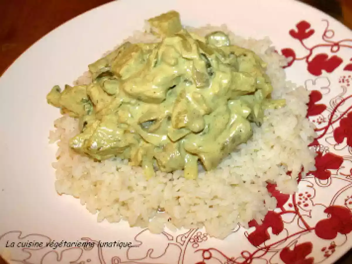 Tempeh (koissékessa) au curry et lait de coco....découvertement délicieux !