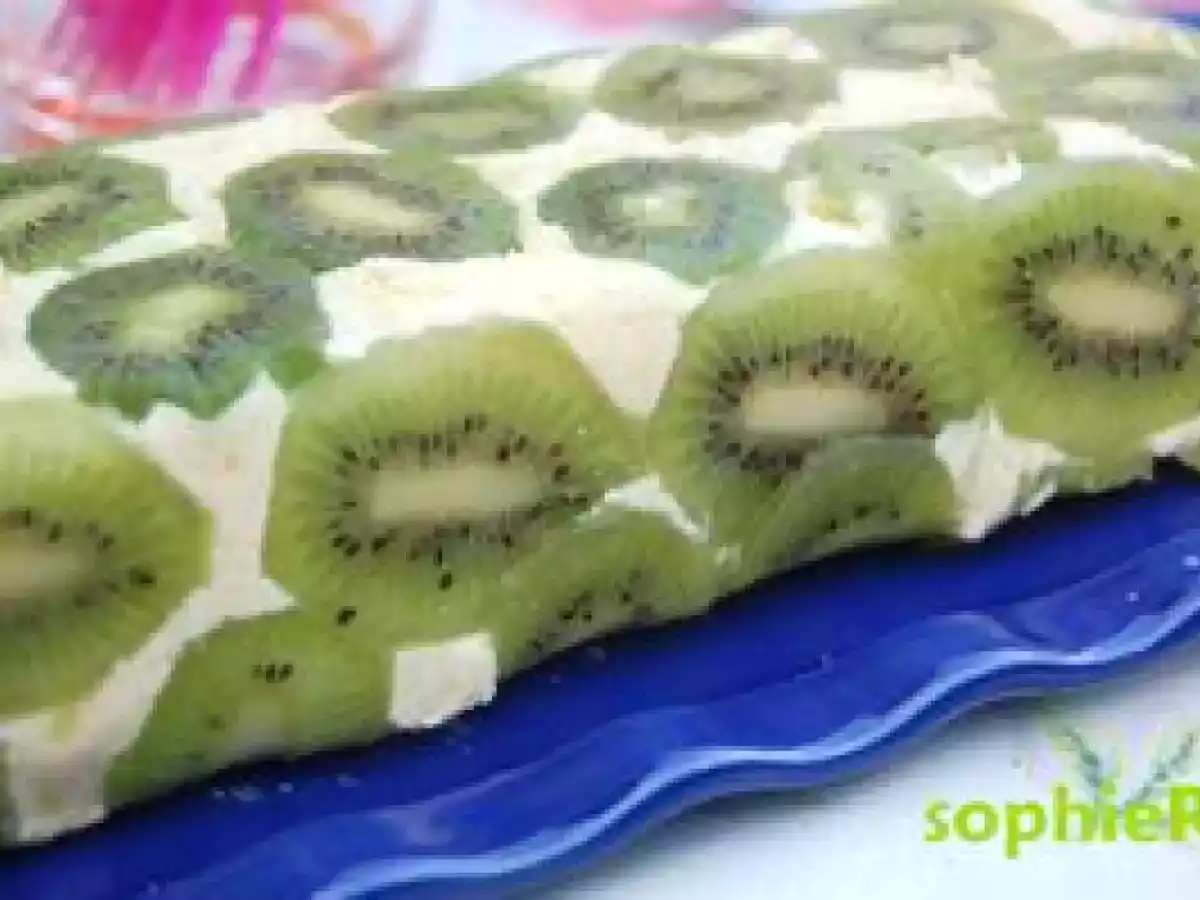 Terrine aux amandes et aux kiwis