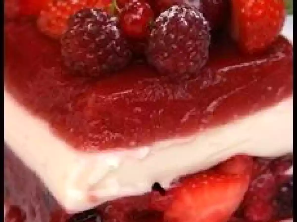 Terrine aux fruits rouges et lait d' amande - photo 2