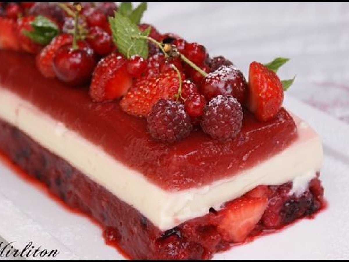 Terrine aux fruits rouges et lait d' amande Recette Ptitchef