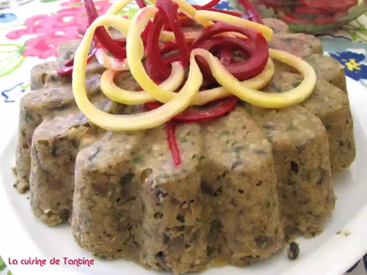 Terrine de champignons aux noisettes