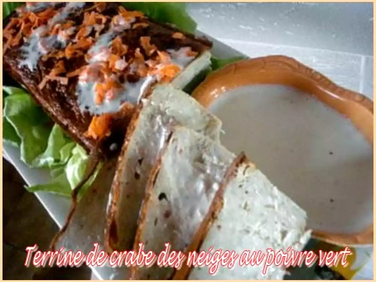 Terrine de crabe des neiges au poivre vert, sauce émulsionnée au citron - photo 2