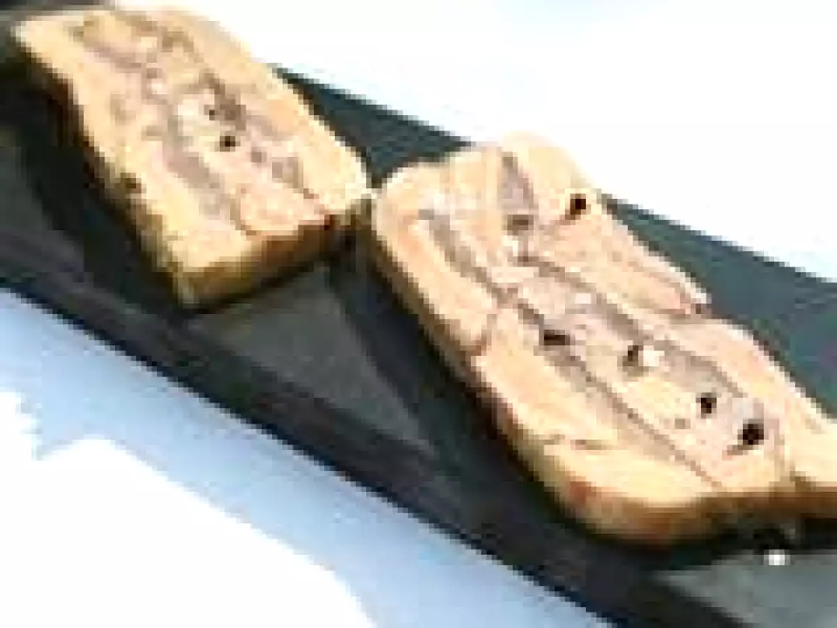 Terrine de foie gras à la poire.