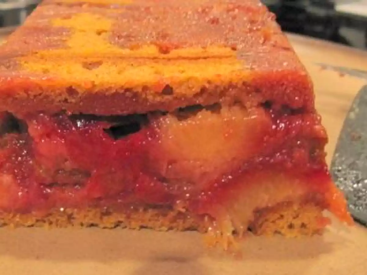 Terrine de prunes au pain d'épices.