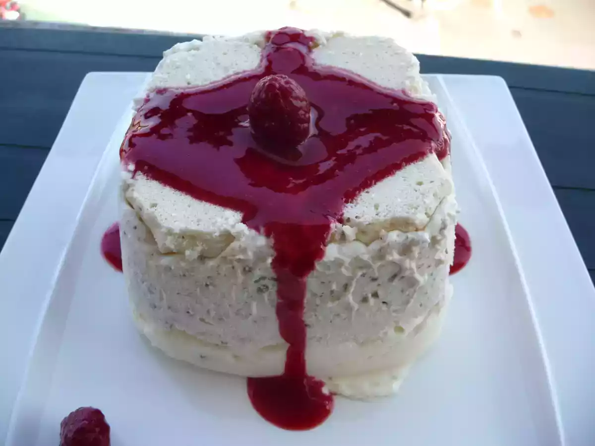 Terrine glacée au mascarpone, framboises, meringues & noisettes - photo 3