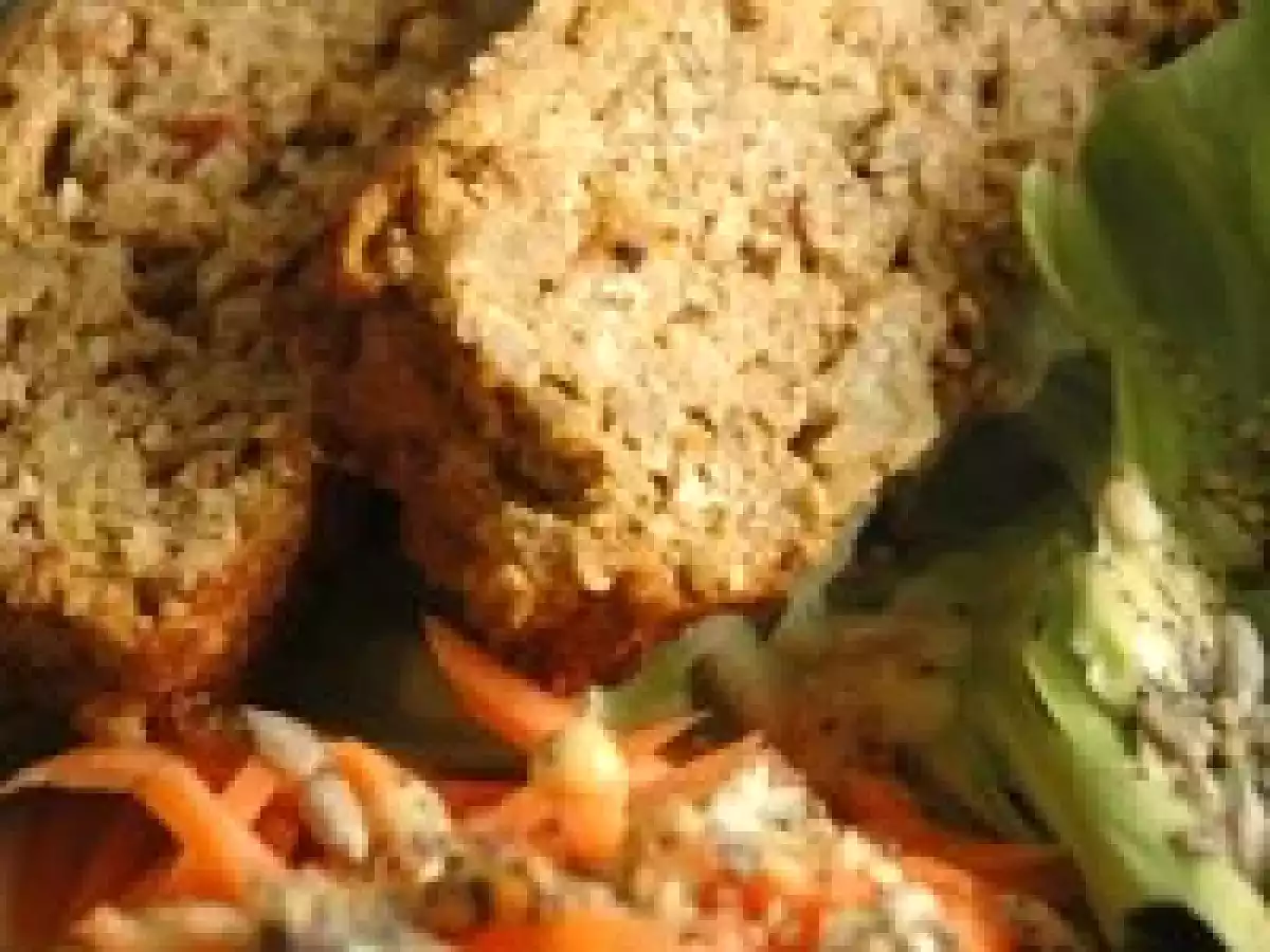 Terrine presque végétale aux graines de tournesol et petits légumes