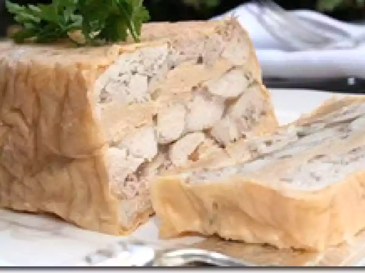 Terrine Pressée de Caille, Ris de Veau et Foie Gras