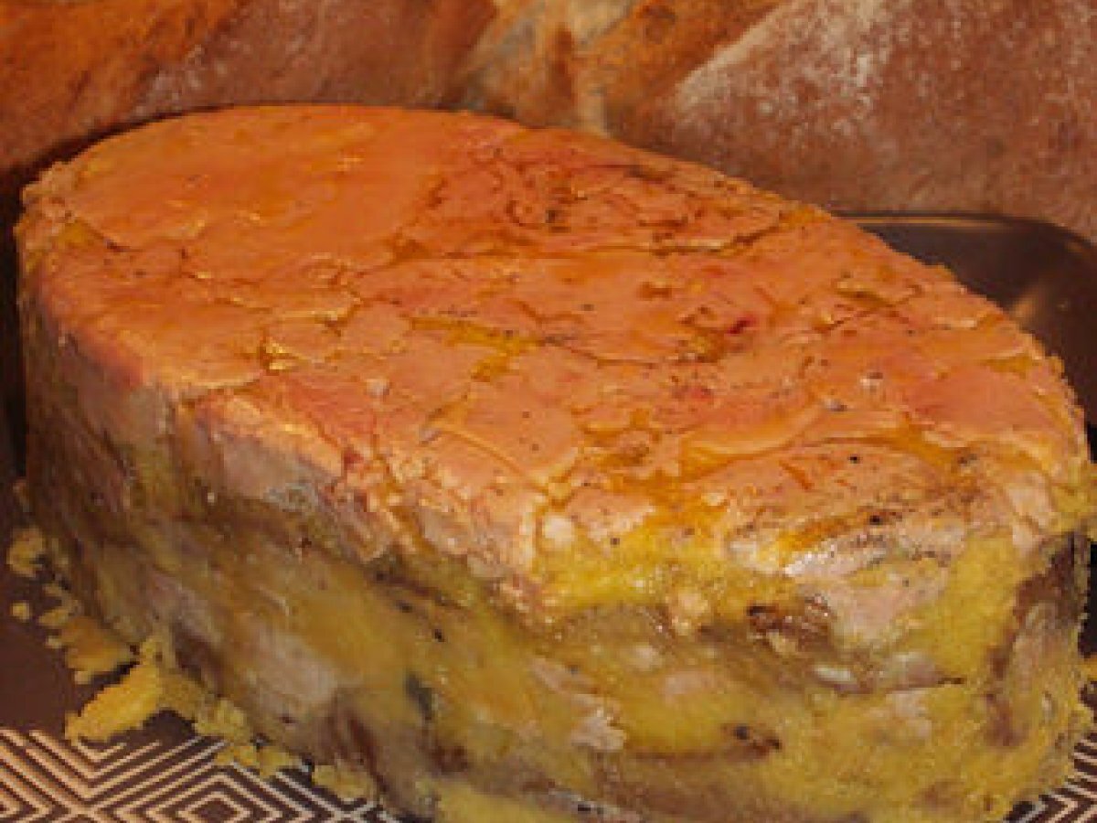 Terrine préssée de foie gras aux pomme caramélisées Recette Ptitchef