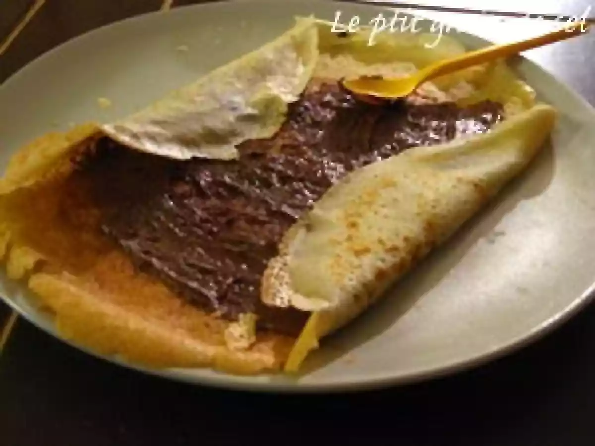 THE crêpes bretonnes, avec les ptits trous qui donnent cet aspect de dentelle,