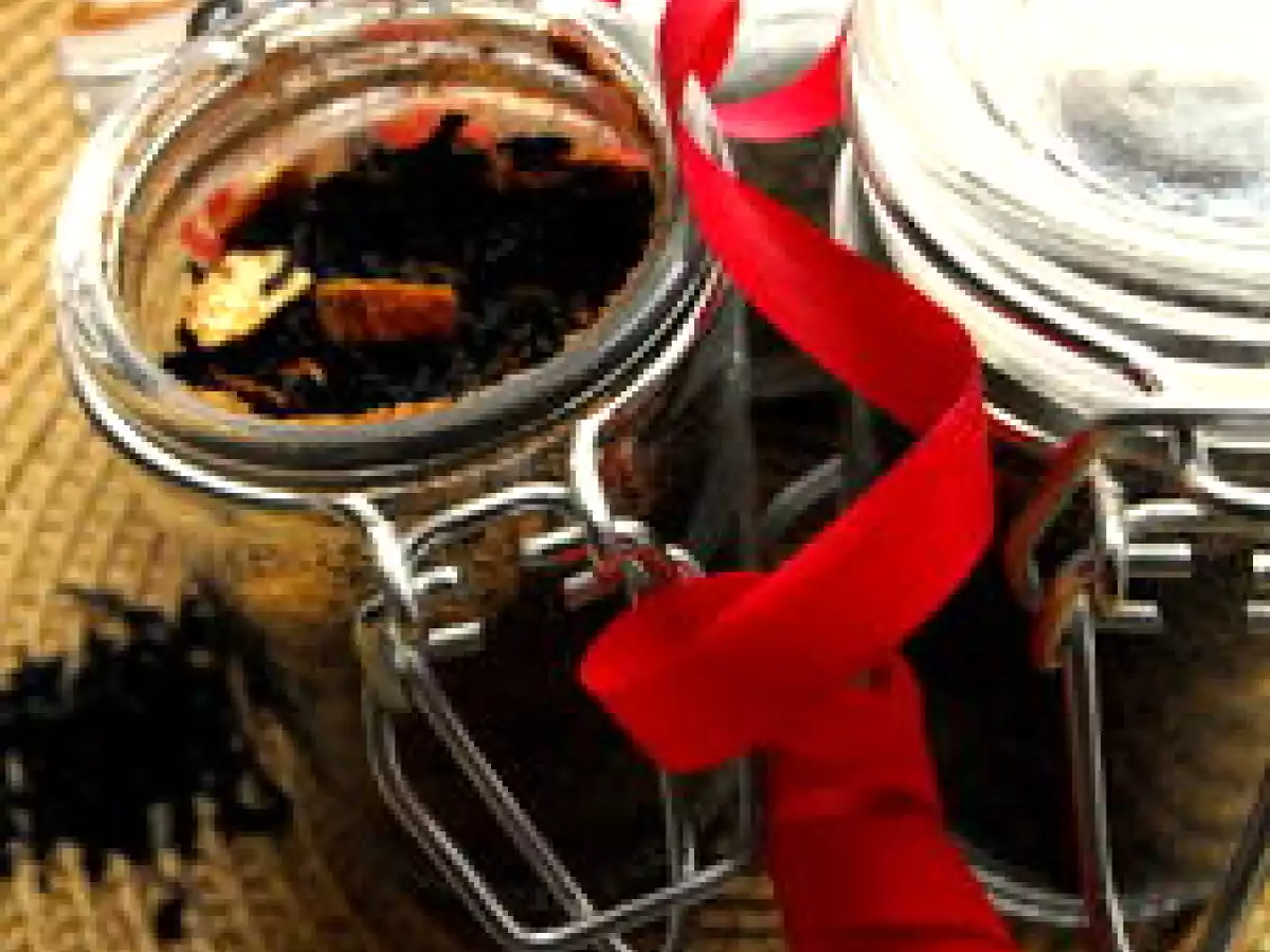 Thé de Noël, thé maison aux arômes chaleureux