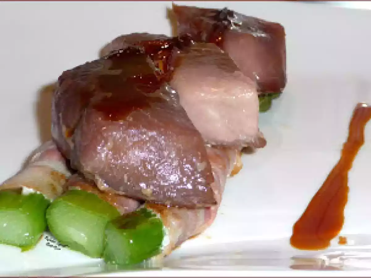 Thon aux Asperges lardées, Sauce au Pamplemousse ... - photo 2