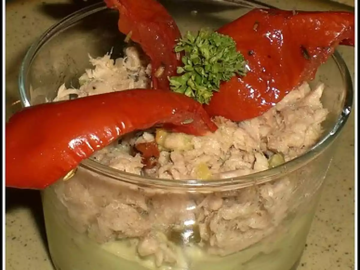 Thon piquant sur crème d'avocat façon pesto au wasabi