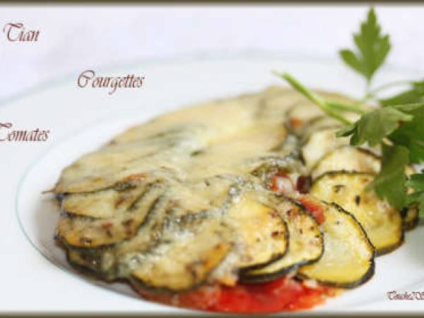 Tian courgettes, tomate et mozarella