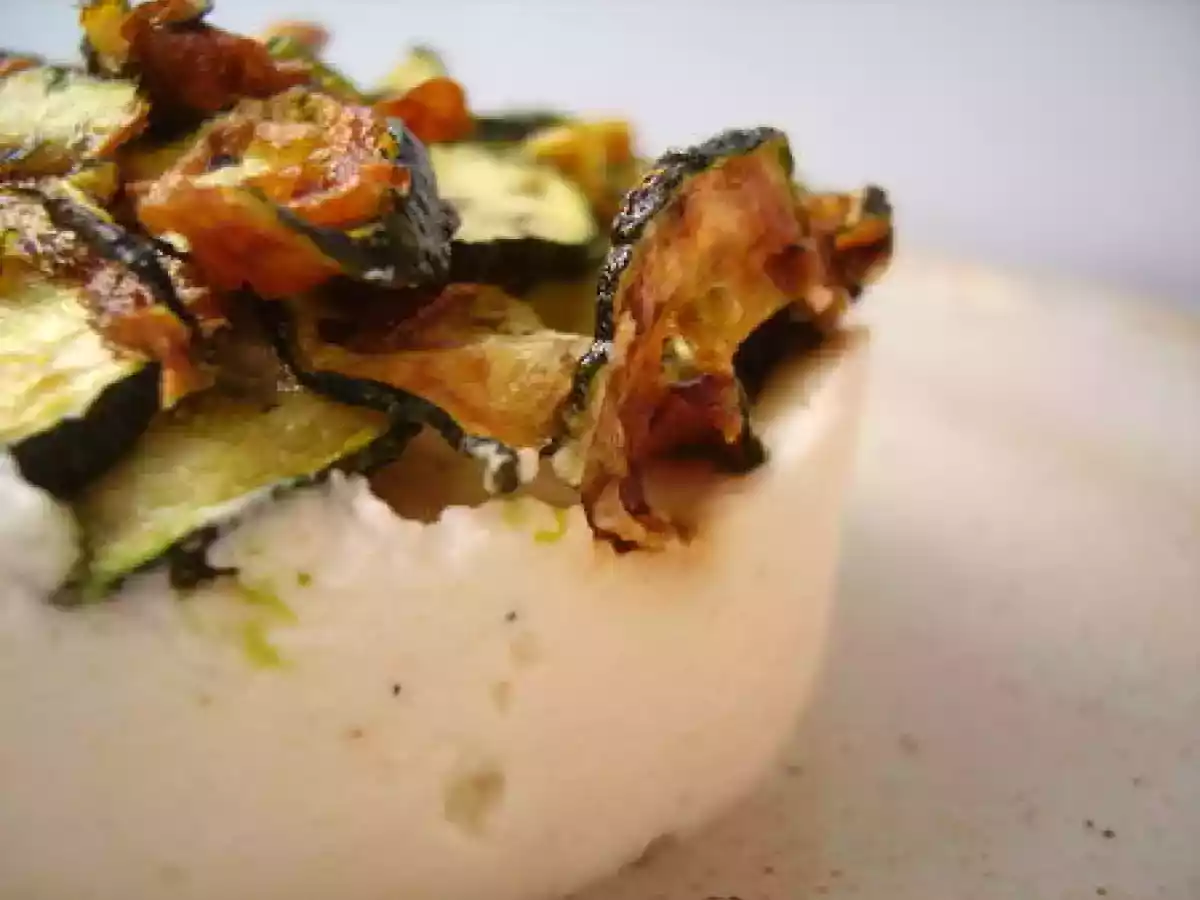 TIMBALE DE CHÈVRE FRAIS ET COURGETTES - photo 3