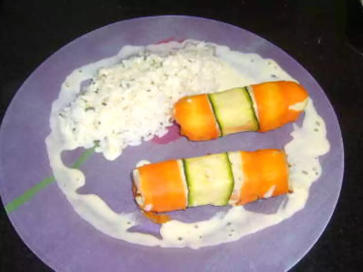 Timbales de poisson chemisées et sa sauce citronnée