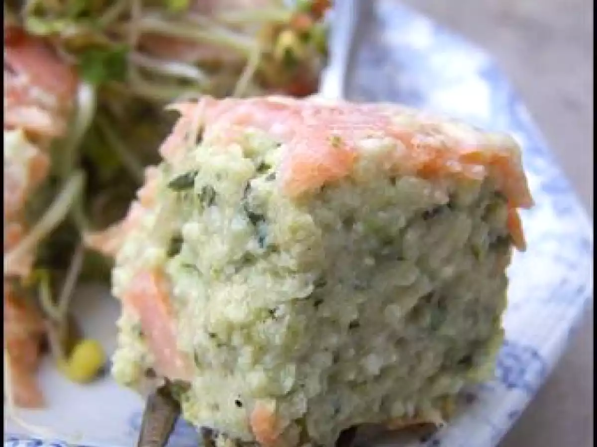 Timbales de saumon fumé à la mousse de courgettes - photo 3