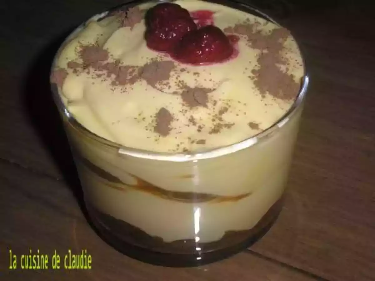 Tiramisu à la pâte de spéculos et framboise