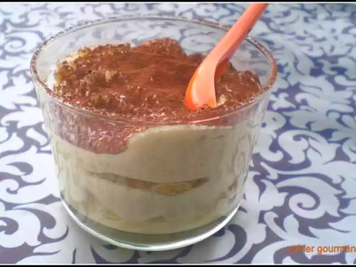Tiramisu ardéchois, poires rôties à la purée d'amande