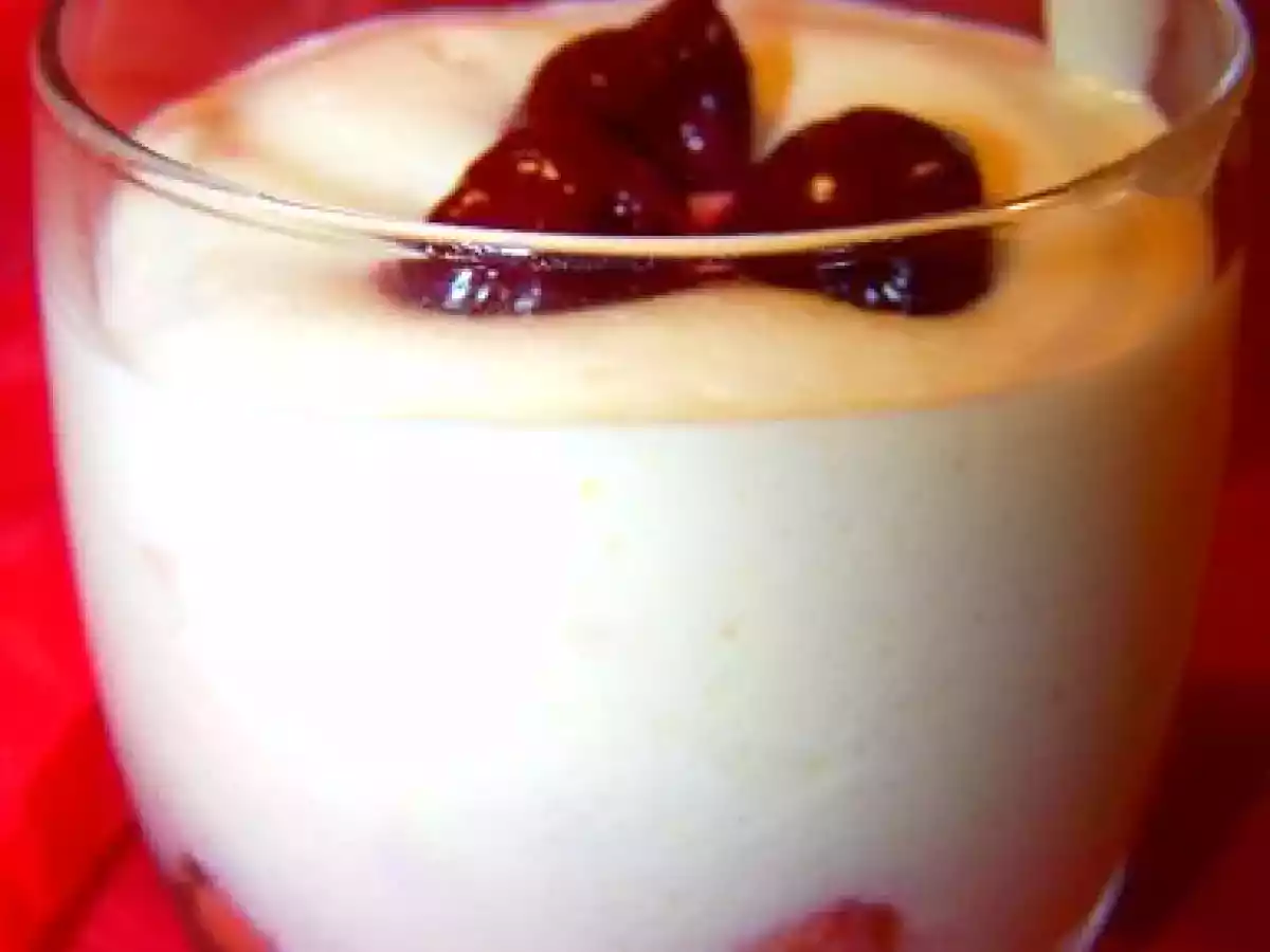 Tiramisu au biscuits roses de reims, cerises griottes et cognac