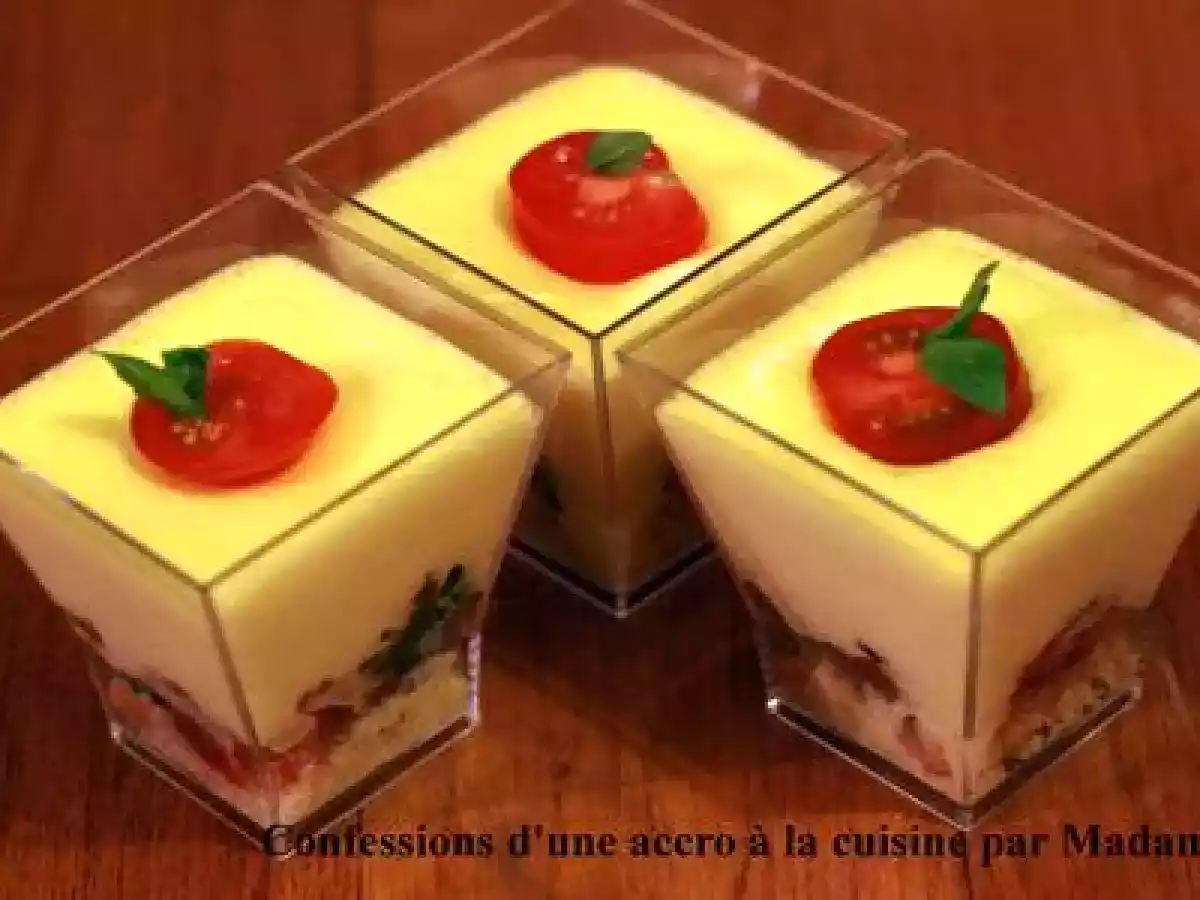 Tiramisu au parmesan et aux tomates