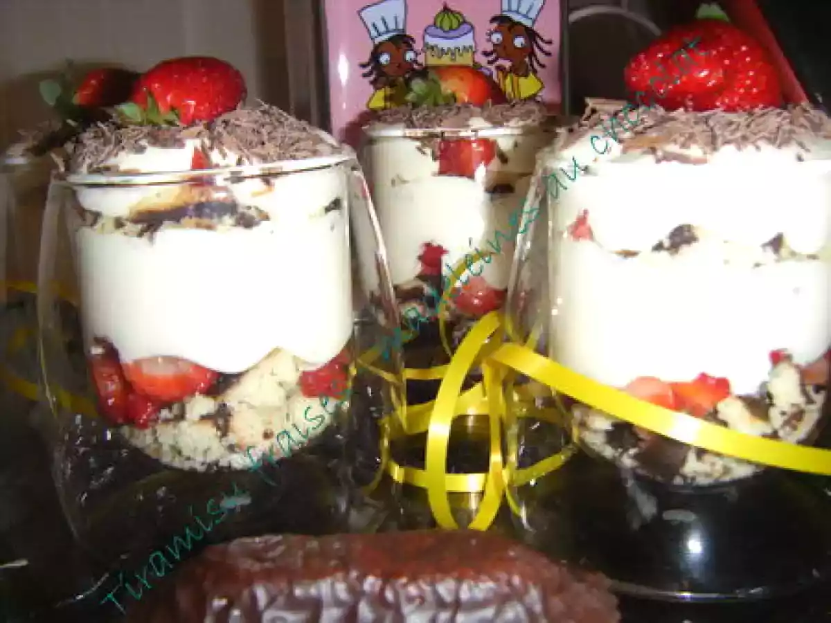 Tiramisu aux fraises et madeleines au chocolat - photo 4