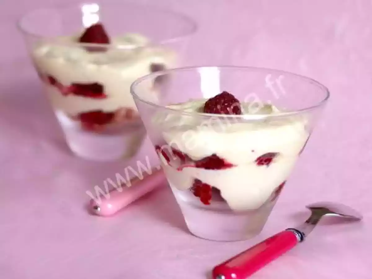 Tiramisu aux framboises et aux biscuits de Reims