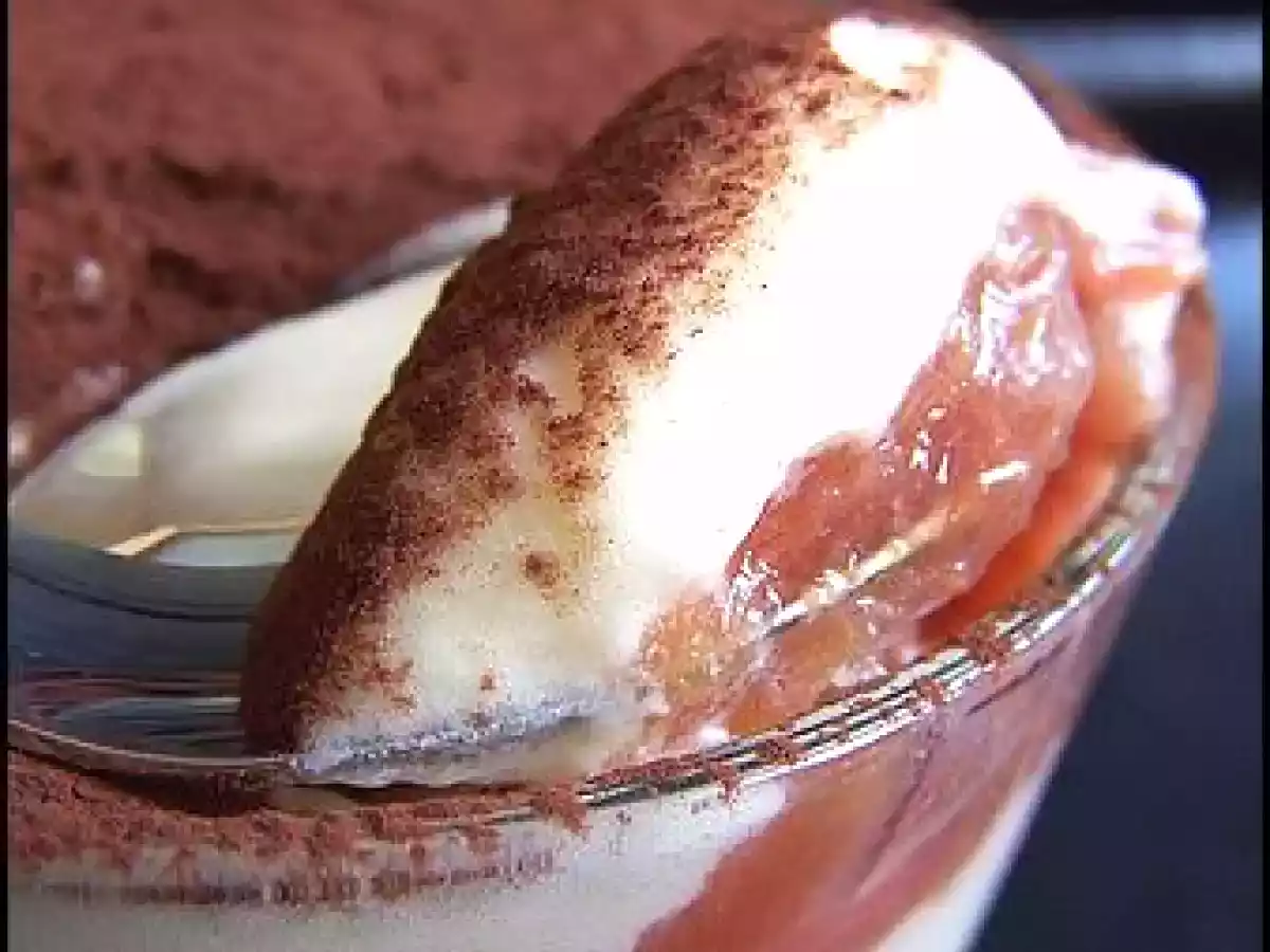 Tiramisu de rêve au pain d'épices et compotée de rhubarbe à la cannelle - photo 3