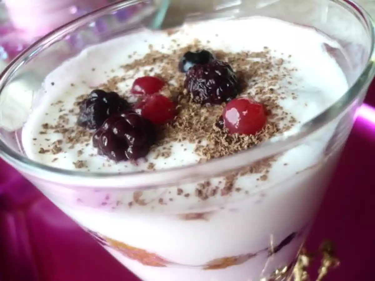 Tiramisu light aux fruits rouges
