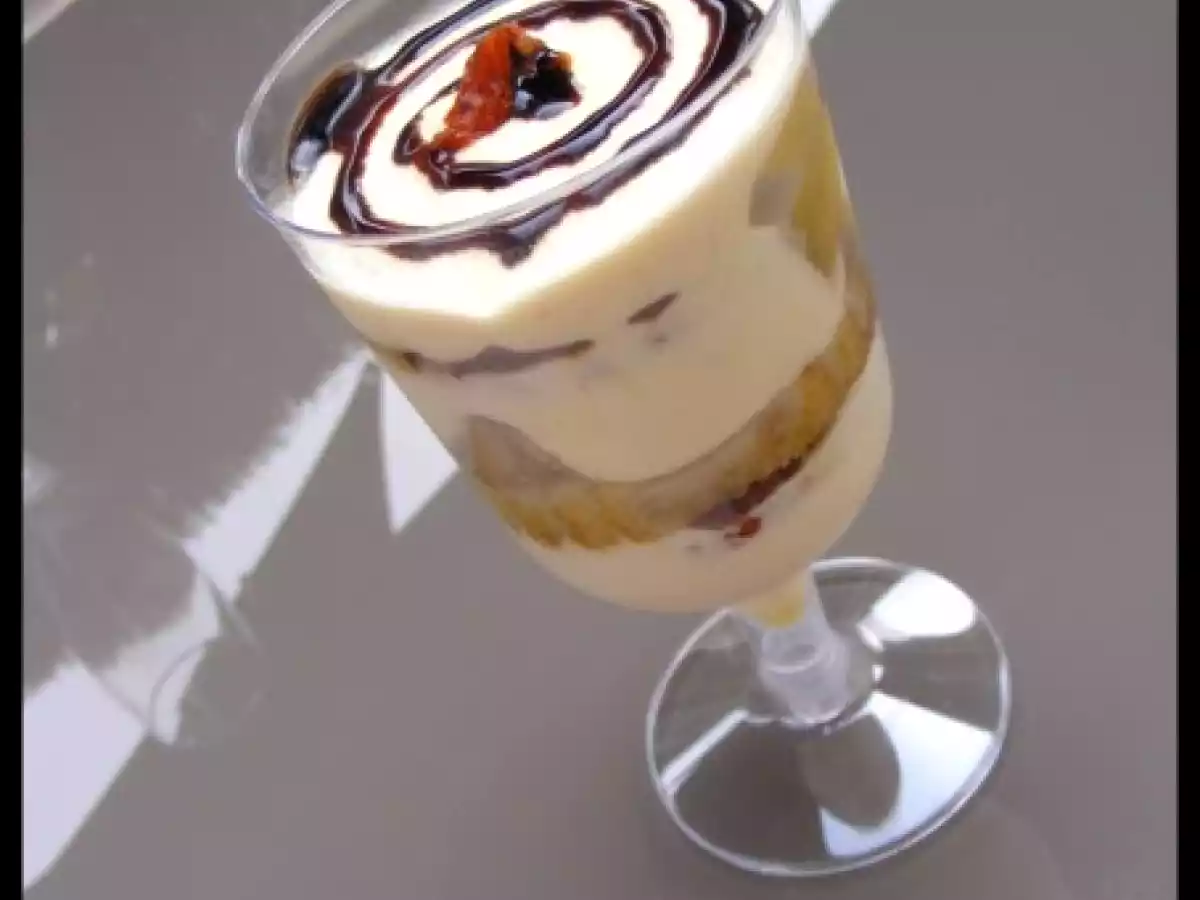 Tiramisu salé aux tomates confites, parmesan et artichauts