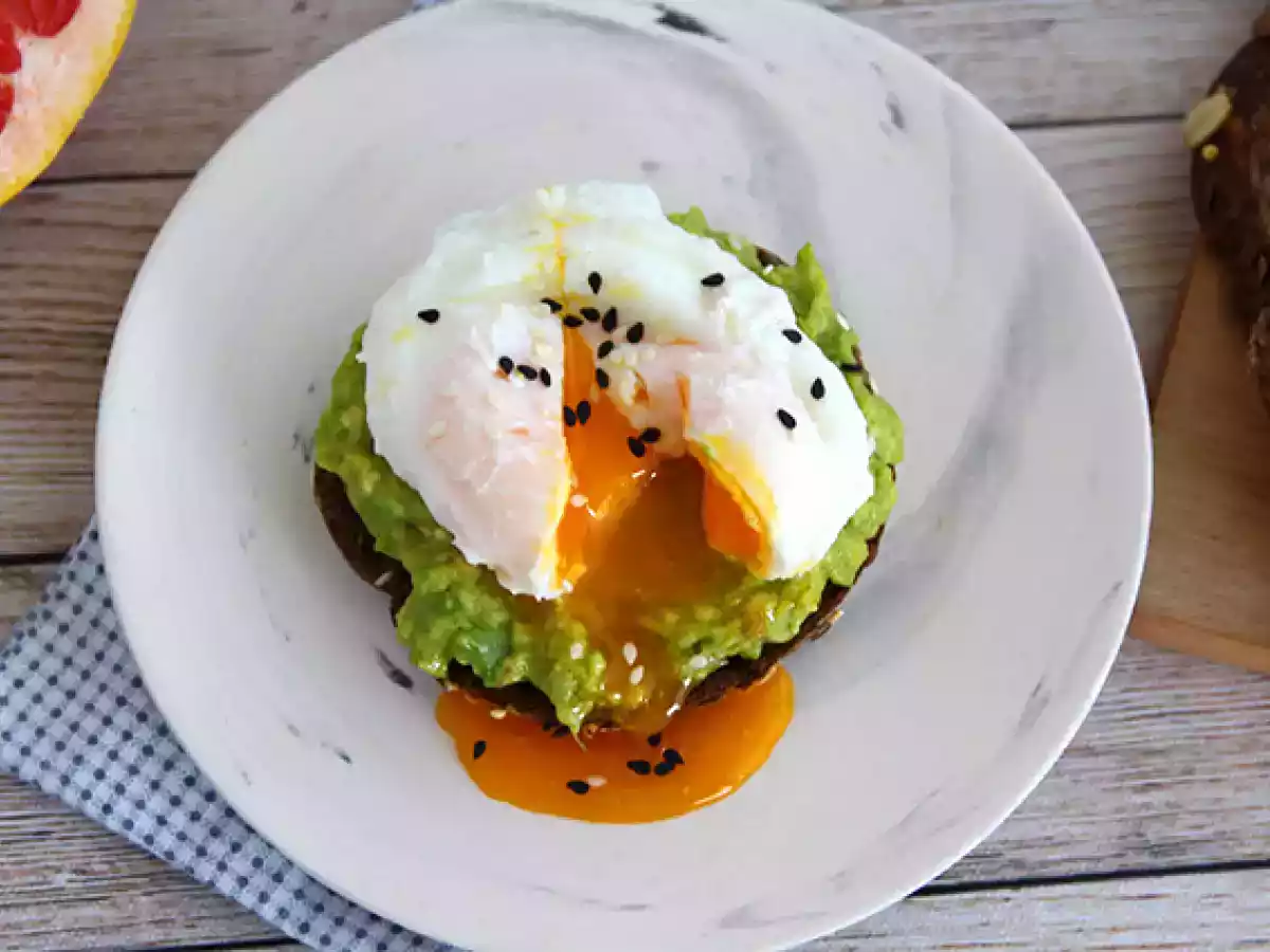 Toast avocat et oeuf poché - Avocado toast - photo 3