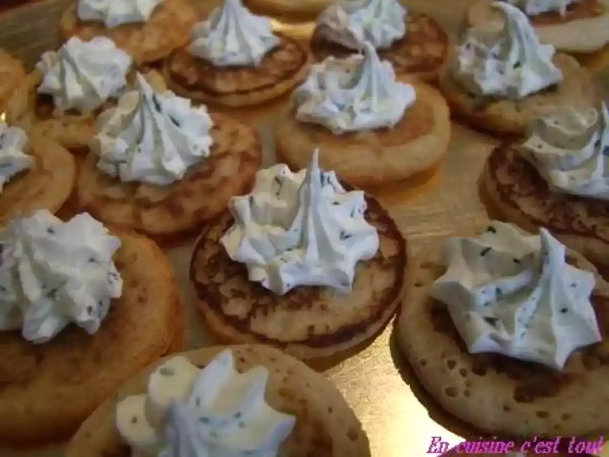 Toasts au mascarpone acidulé: amuse-bouche pour les fêtes