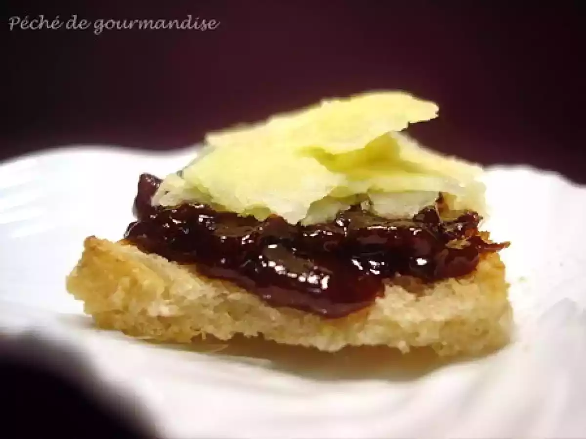 Toasts de Salers à la crème de pruneaux - photo 3