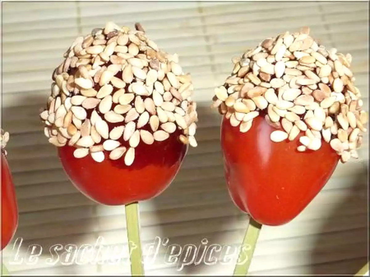 Tomates cerises en pommes d'amour