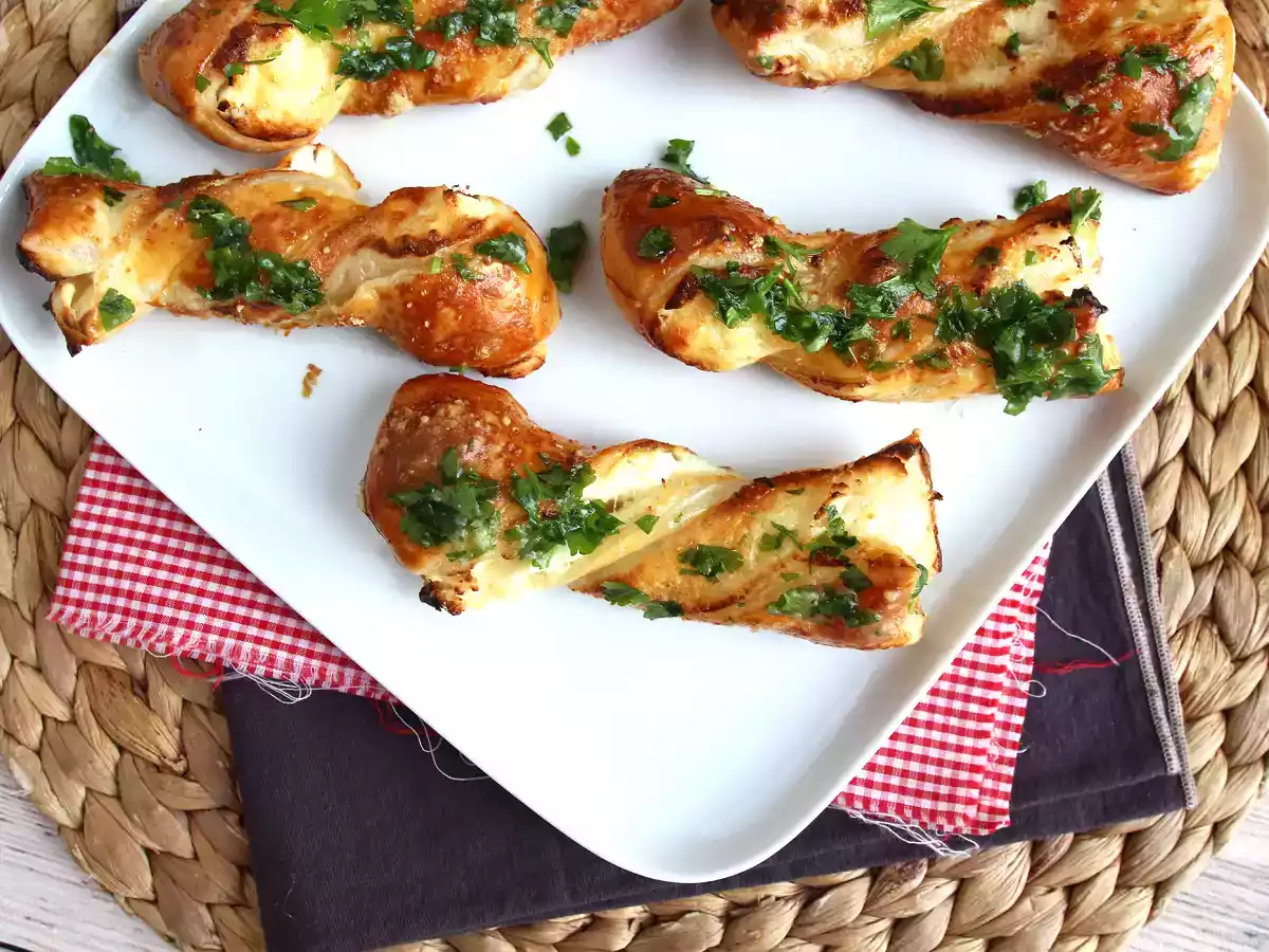 Torsades feuilletées au fromage et persillade: l'indispensable pour l'apéritif - photo 5