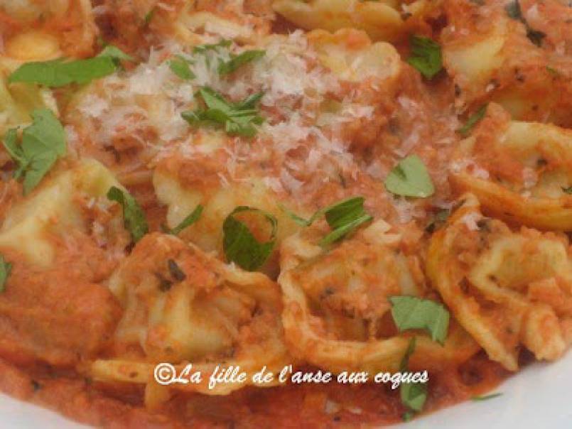 TORTELLINI SAUCE ROSÉE