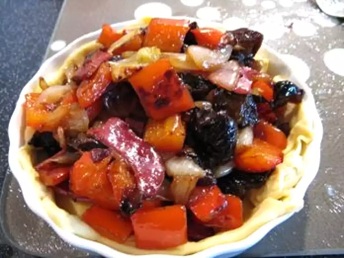 Tourte au magret de canard fumé et pruneaux. - photo 3