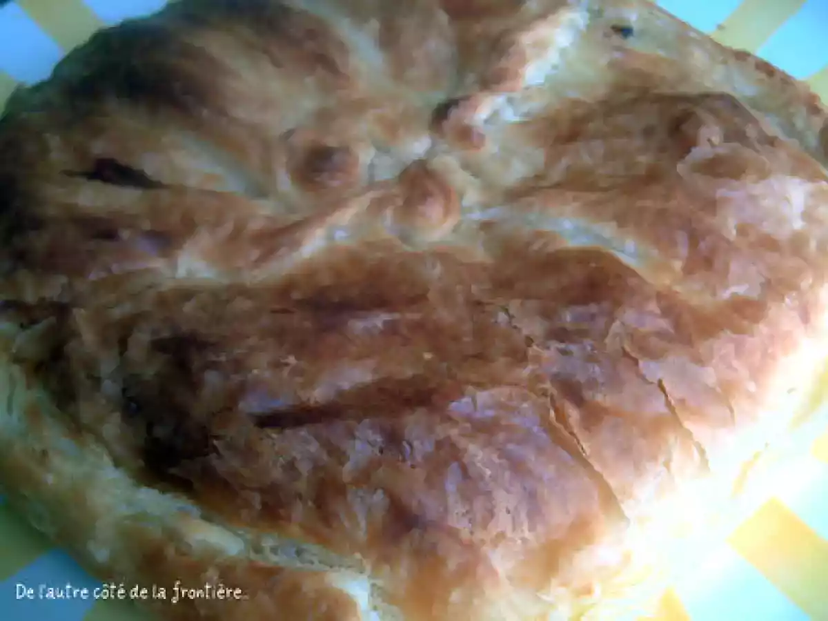 TOURTE FEUILLETÉE AUX ENDIVES