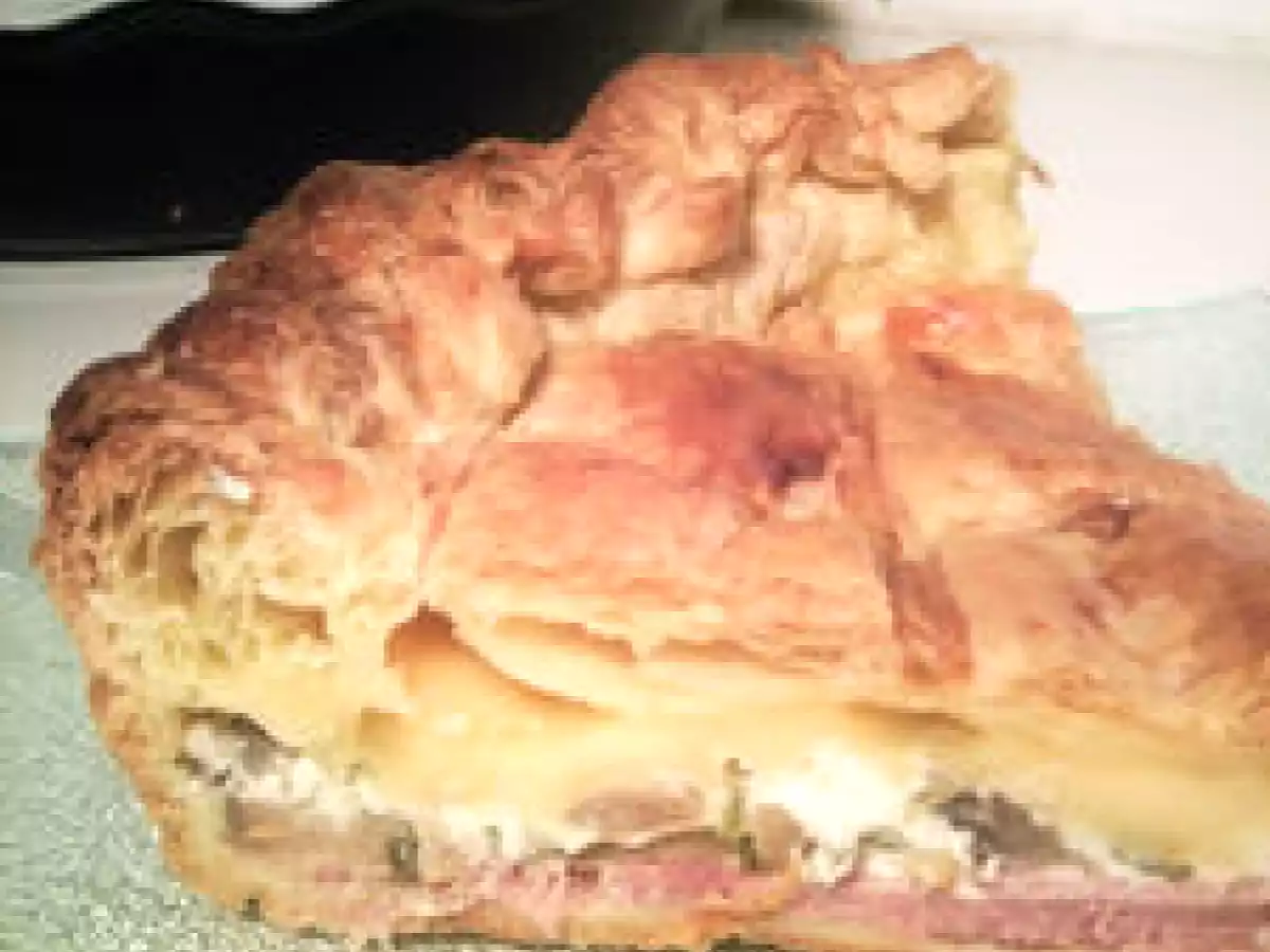 Tourte feuilletée jambon et gouda - photo 2