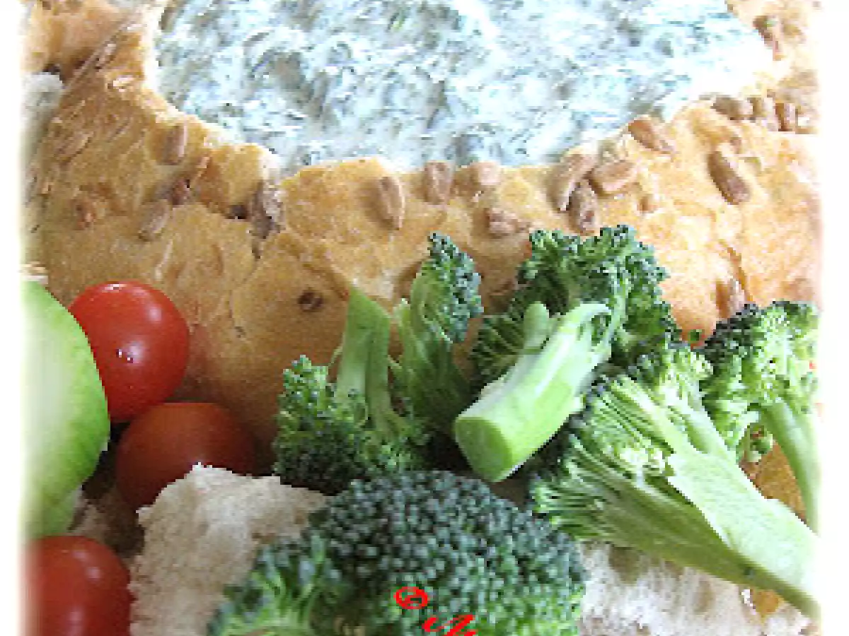 Trempette aux épinards dans un pain