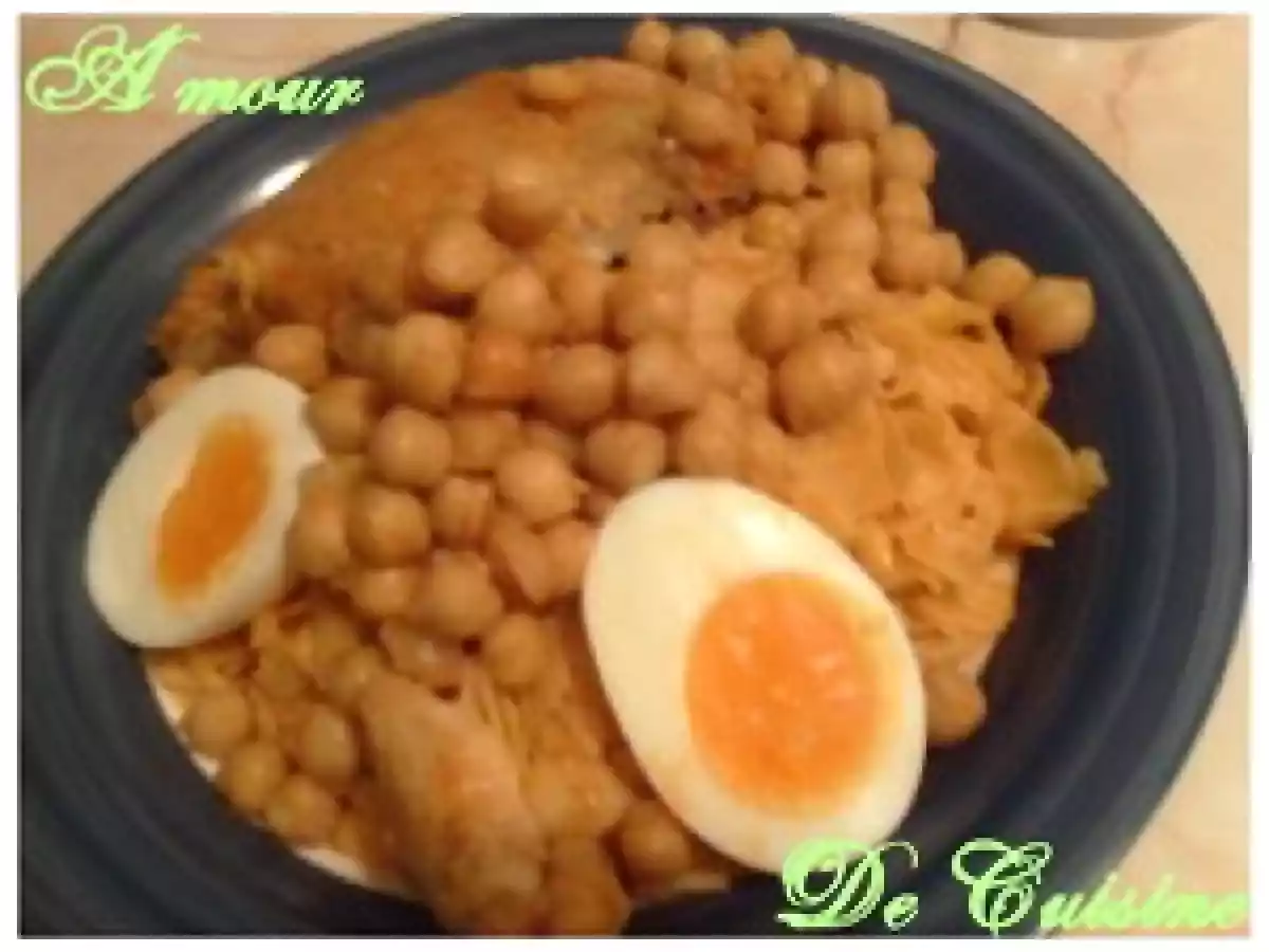 Trida, ou petits carres de pates au poulet