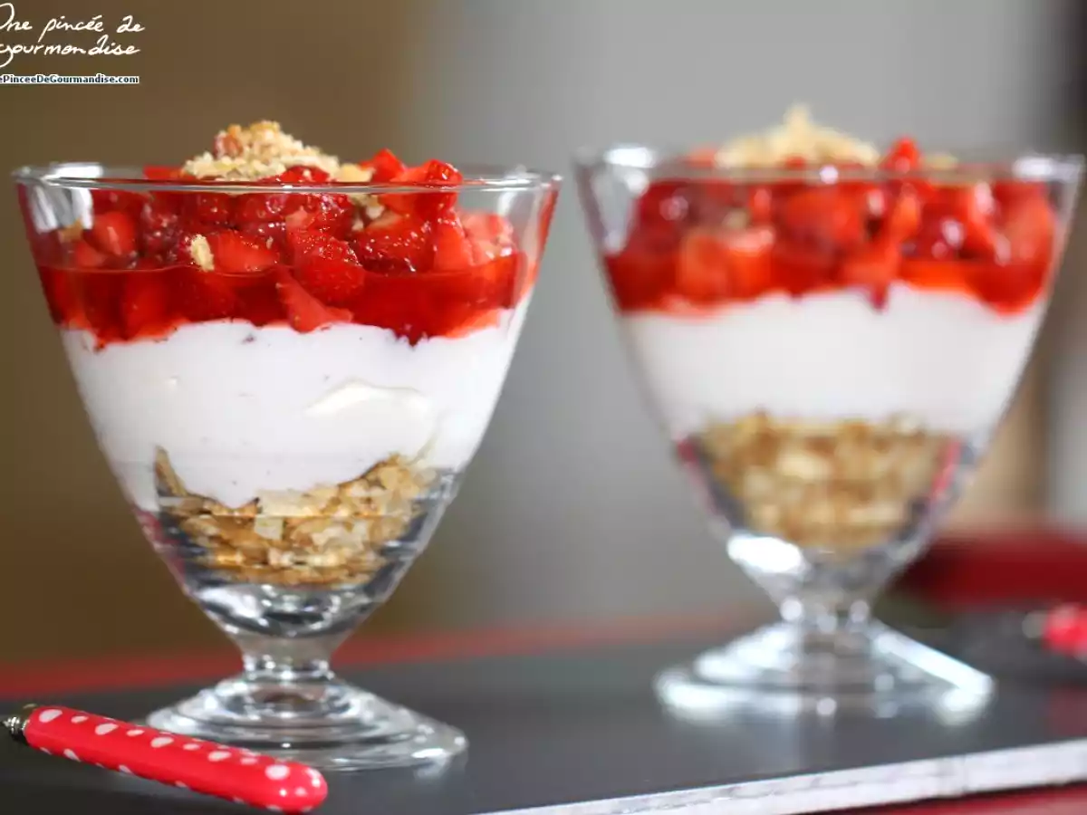 Trifle à la fraise et au fromage blanc