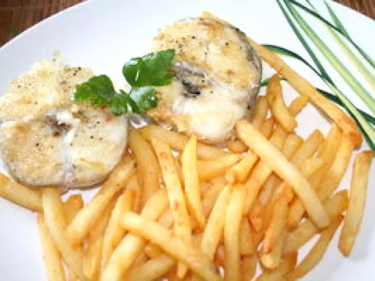 Tronçons de colin frit frites