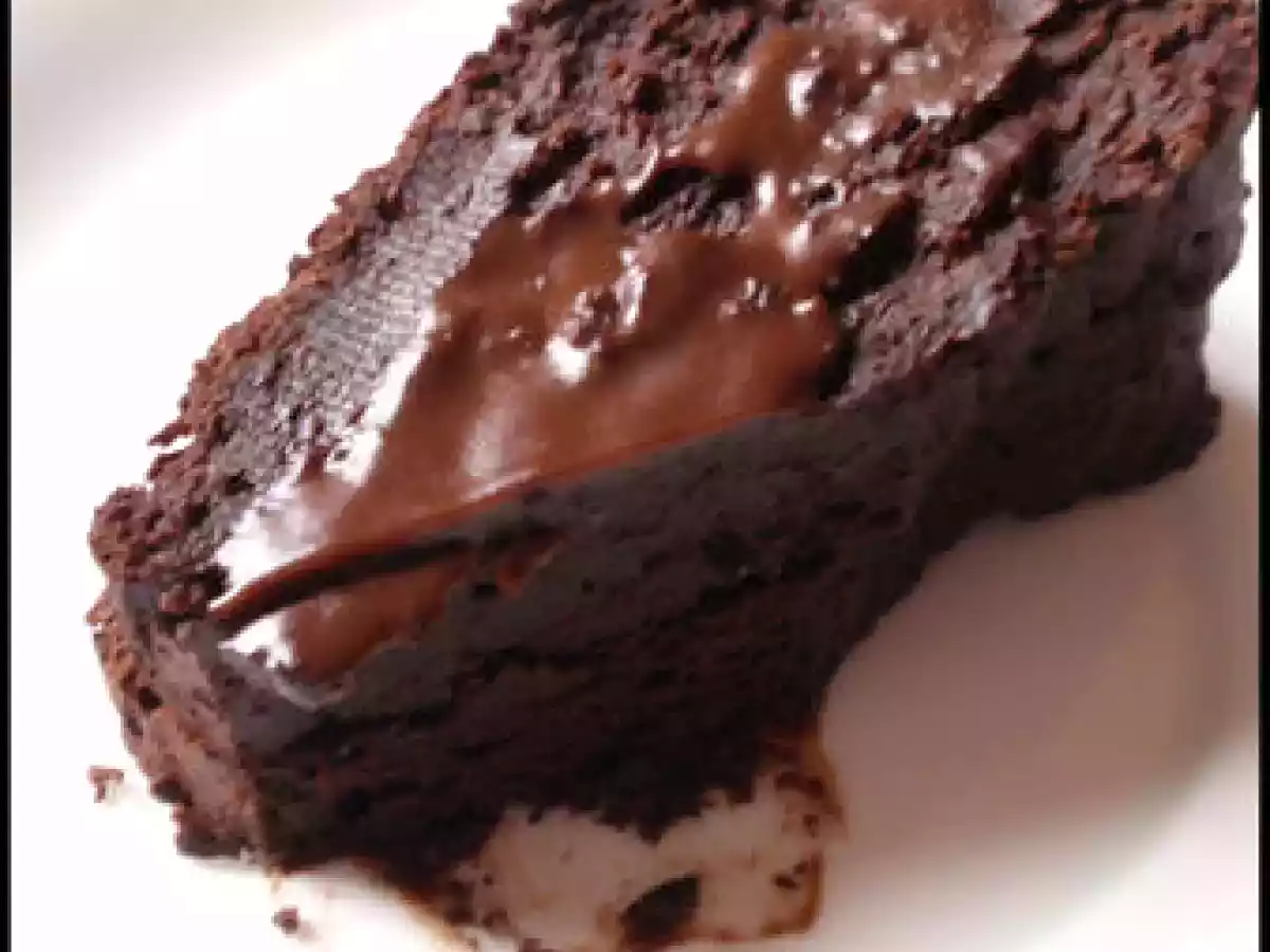 Truffade au chocolat noir, sauce au caramel balsamique et à la fleur de sel - photo 3