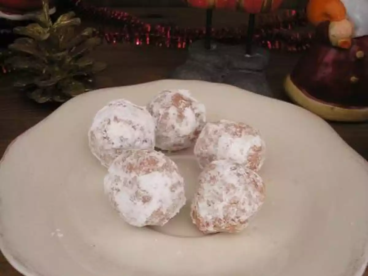 Truffes aux biscuits rose de reims et rhum
