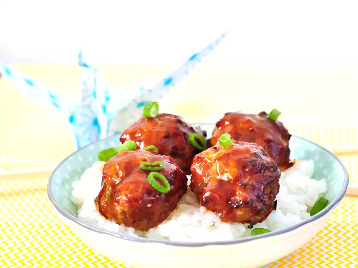 Tsukune Teriyaki (boulette de porc Teriyaki)